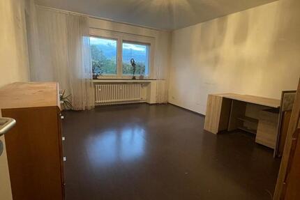 Helle, barrierefreie 2-Zimmer-Wohnung in ruhiger Lage (Düsseldorf 2.5 zimmer