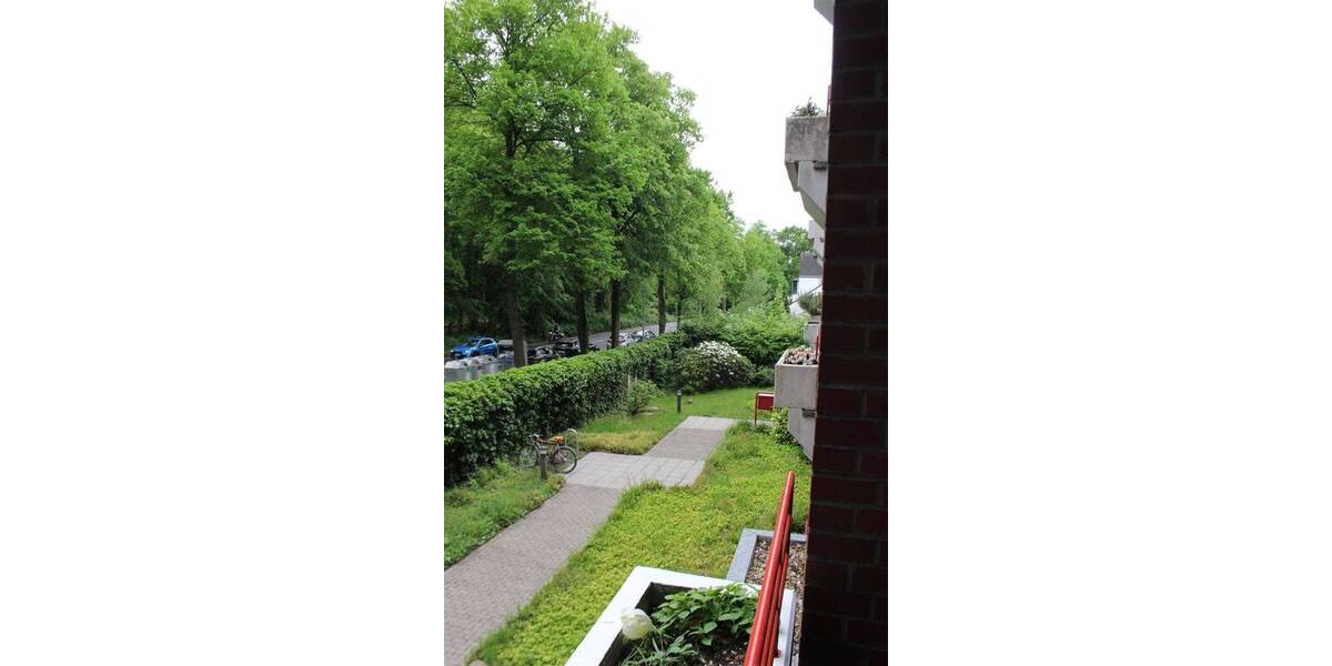 Etagenwohnung Düsseldorf Rath - 2 Zimmer, 78 m&sup2;, 936&euro; | Angebot:26515083