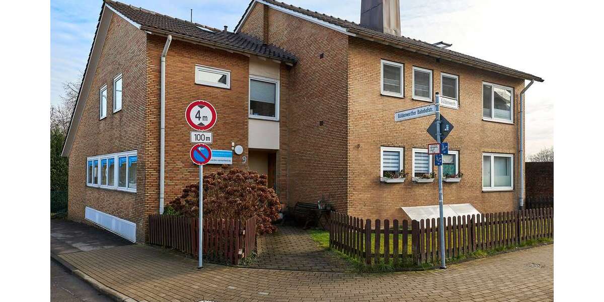 Einfamilienhaus Remscheid Reinshagen - 8 Zimmer, 688 m&sup2;, 520.000&euro; | Angebot:24973270