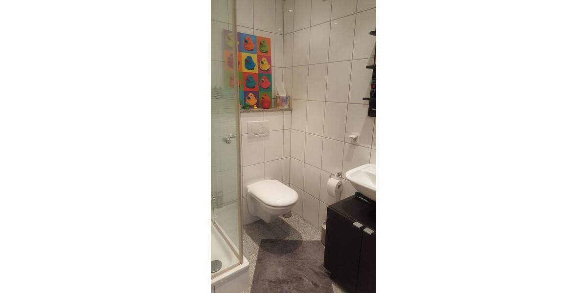 Etagenwohnung Leverkusen - 4 Zimmer, 130 m&sup2;, 1.600&euro; | Angebot:26302934