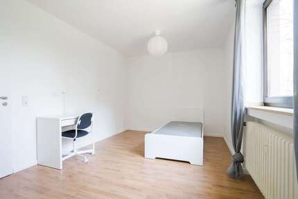 Zimmer Düsseldorf Wersten - 629&euro; | Angebot:27158732