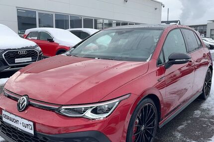 VW Golf 61.688 km 33.950 &euro; Duisburg 47178