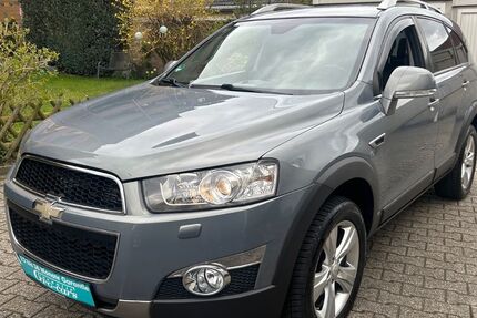 Chevrolet Captiva 180.000 km 7.950 &euro; Düsseldorf 40589