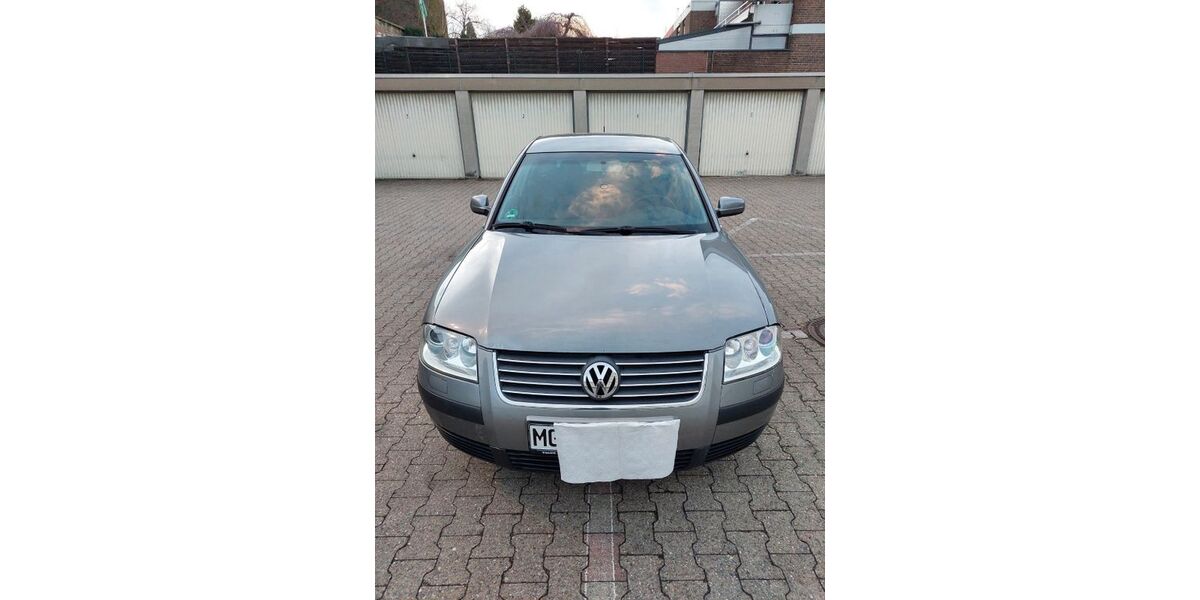 VW Passat 204.758 km 2.250 &euro; Mönchengladbach 41061