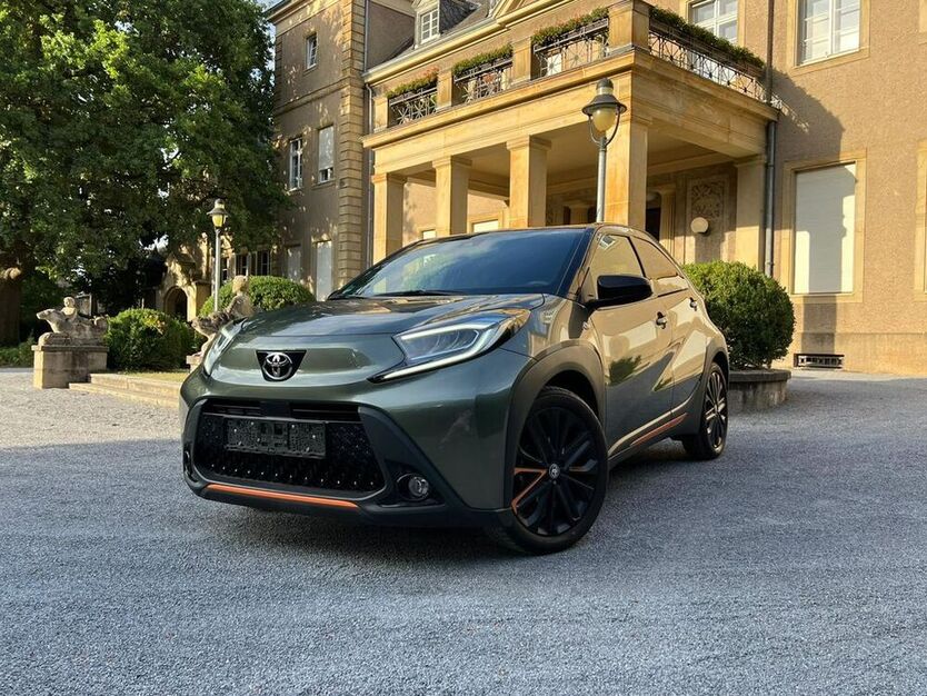 Aygo (X)