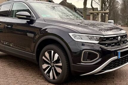 VW T-Roc 18.700 km 27.490 &euro; Duisburg 47198