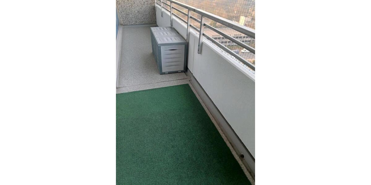 Etagenwohnung Neuss - 4 Zimmer, 108 m&sup2;, 280.000&euro; | Angebot:25745996