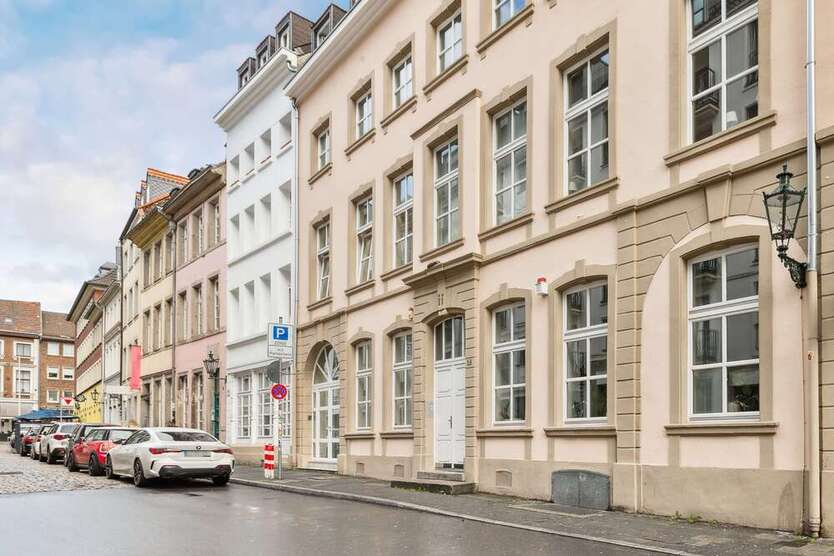 Wohnung zum Kaufen in Düsseldorf 395.000 € 95 m²