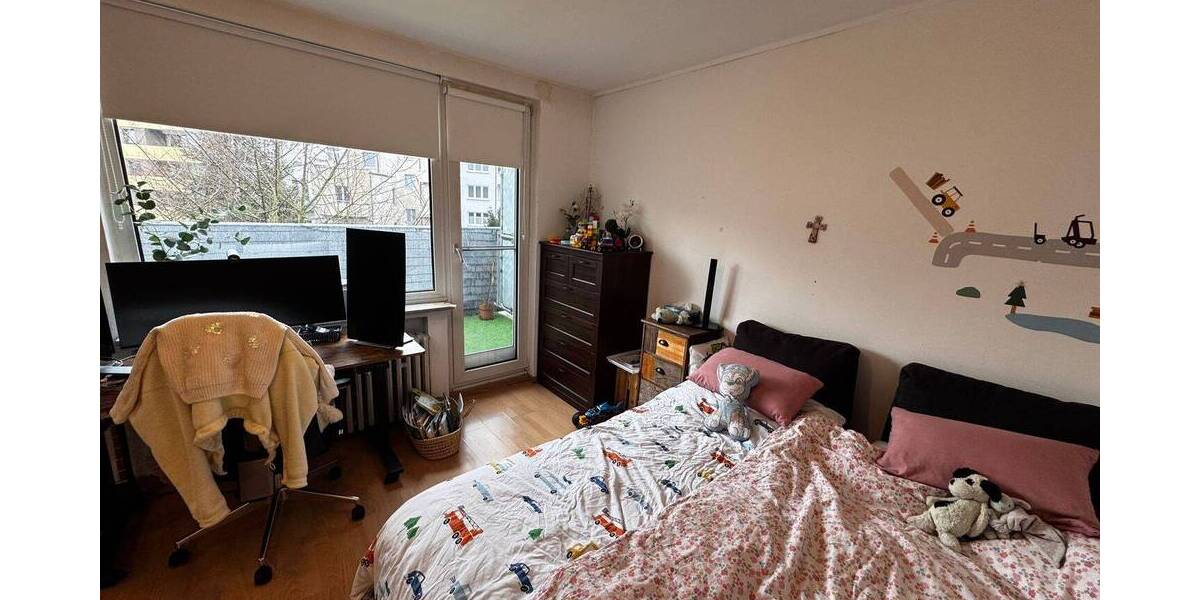 Etagenwohnung Düsseldorf Mörsenbroich - 3 Zimmer, 83 m&sup2;, 309.000&euro; | Angebot:26345565