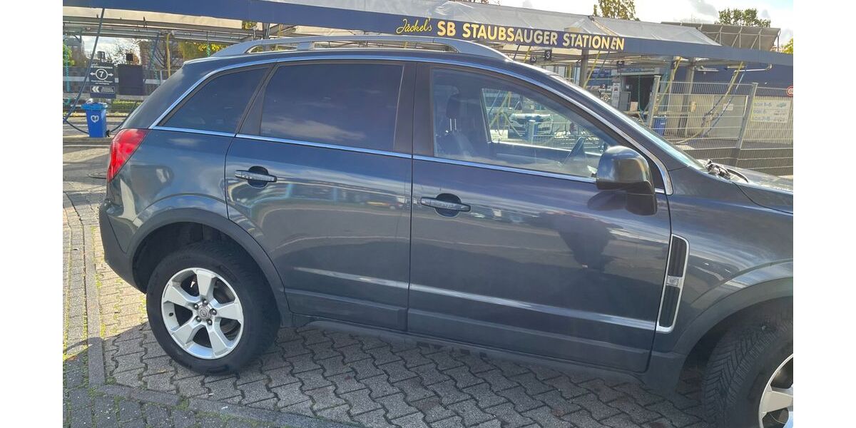 Opel Antara 220.000 km 2.700 &euro; Monheim 40789