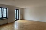 Etagenwohnung Düsseldorf Oberbilk - 2 Zimmer, 76 m&sup2;, 920&euro; | Angebot:25238057