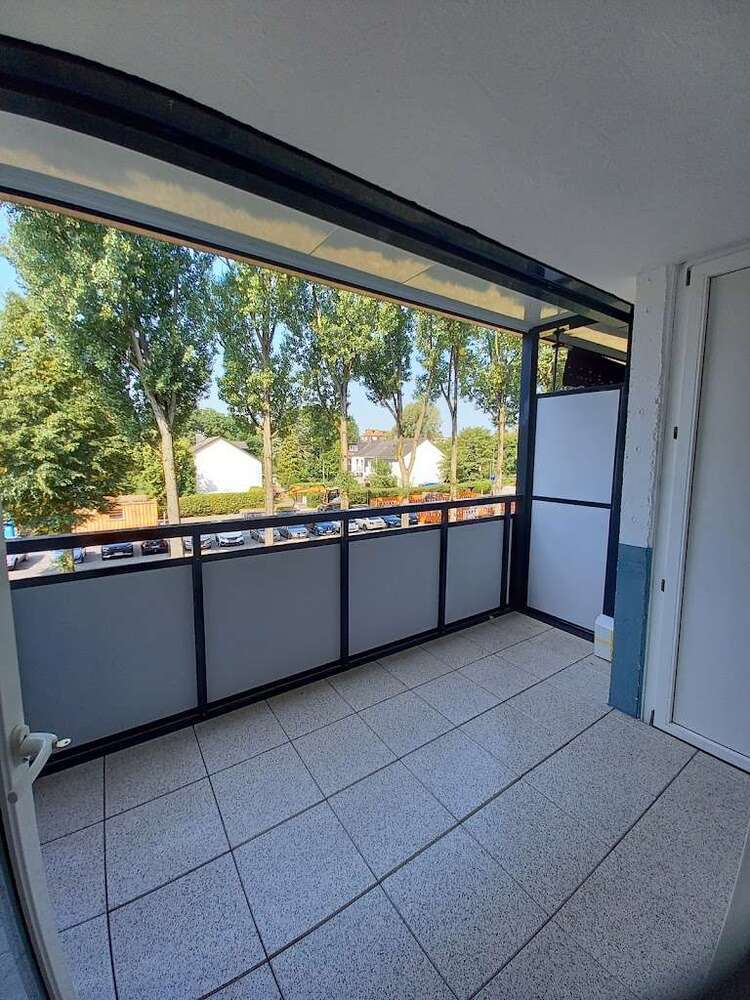 Wohnung zum Mieten in Düsseldorf 626,15 € 63.12 m²