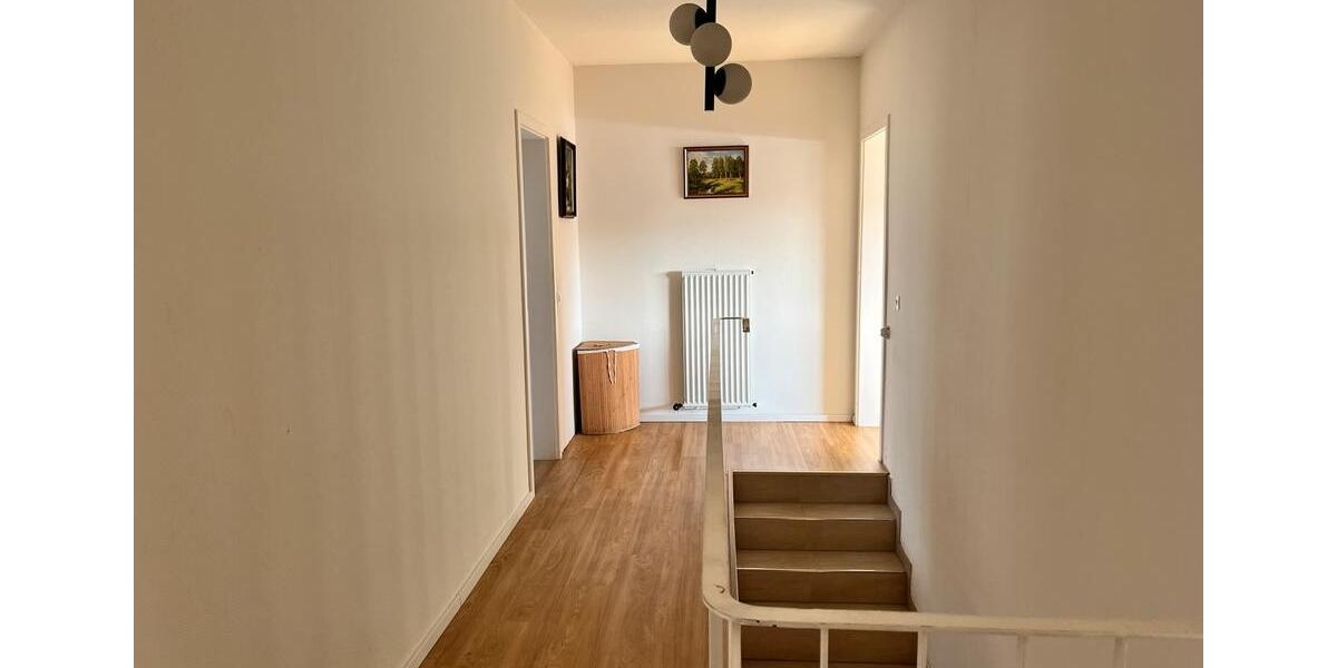 Reihenhaus Solingen Central - 4 Zimmer, 120 m&sup2;, 499.000&euro; | Angebot:26431631