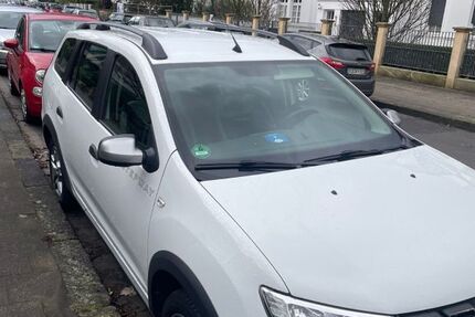 Dacia Logan 74.500 km 9.500 &euro; Düsseldorf 40239