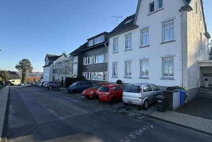 Haus Solingen Central - 31 Zimmer, 887 m&sup2;, 1.820.000&euro; | Angebot:24273820