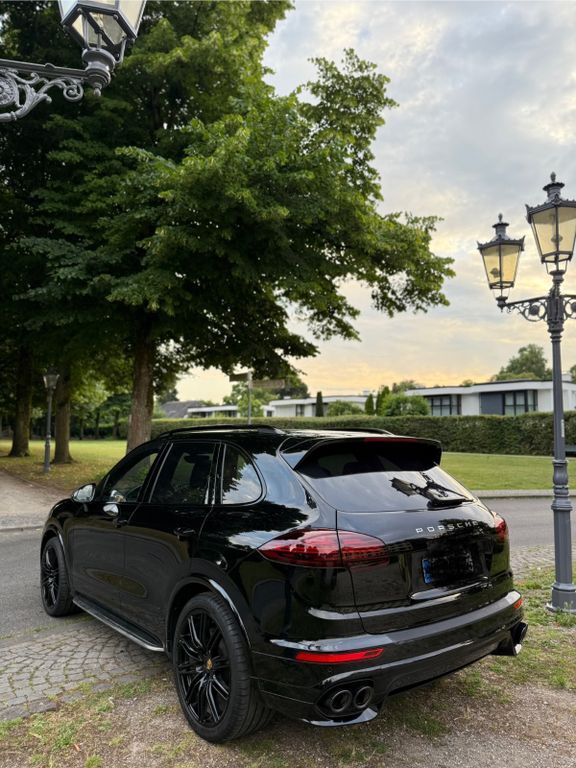 Cayenne