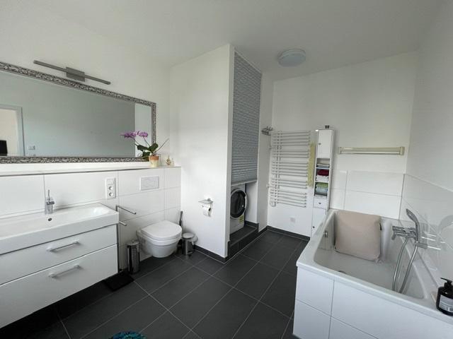 Etagenwohnung Mönchengladbach Nord - 4 Zimmer, 128 m&sup2;, 655.000&euro; | Angebot:26951461