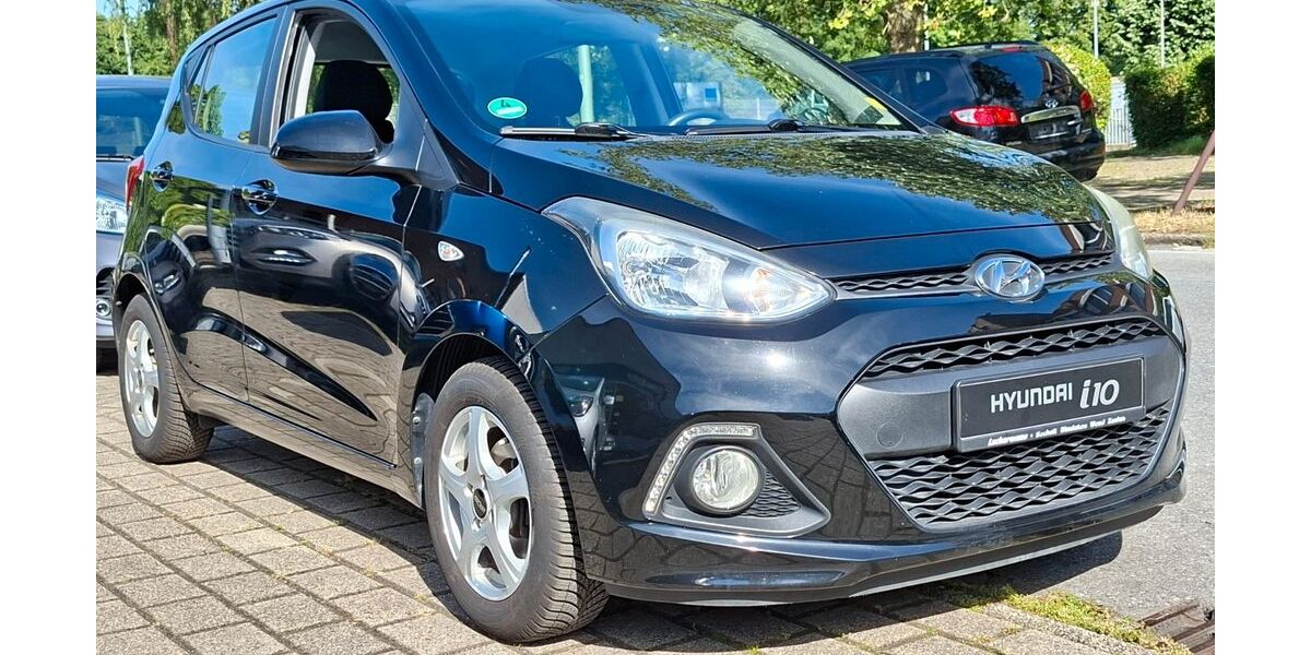 Hyundai i10 93.216 km 6.990 &euro; Duisburg 47269