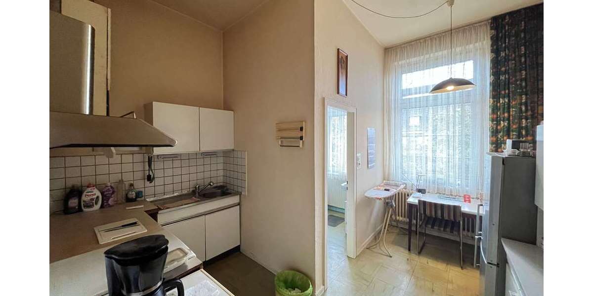 Etagenwohnung Düsseldorf Bilk - 2 Zimmer, 53 m&sup2;, 145.000&euro; | Angebot:27163021