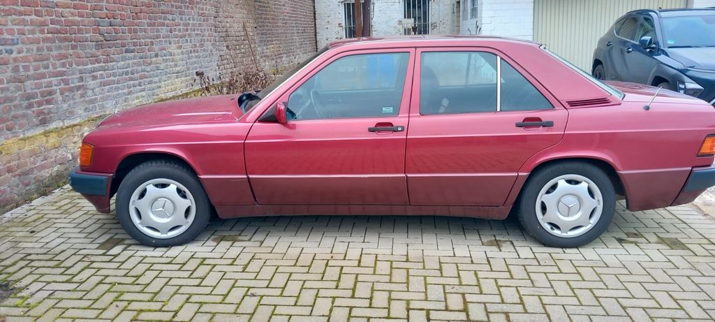 Mercedes-Benz 190 230.000 km 5.500 &euro; Jüchen 41363