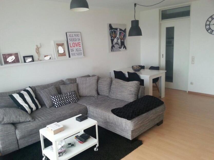 Neubau 3-Zimmer-Penthouse Charakter mit Balkon zimmer