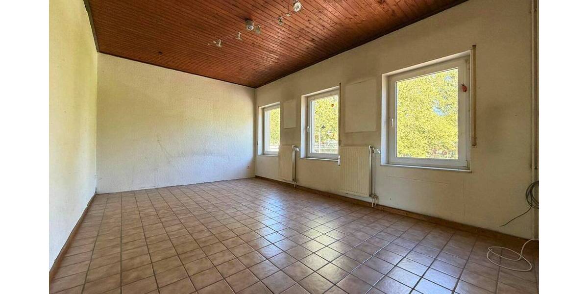 Reihenendhaus Mönchengladbach Odenkirchen - 6 Zimmer, 142 m&sup2;, 200.000&euro; | Angebot:26819604