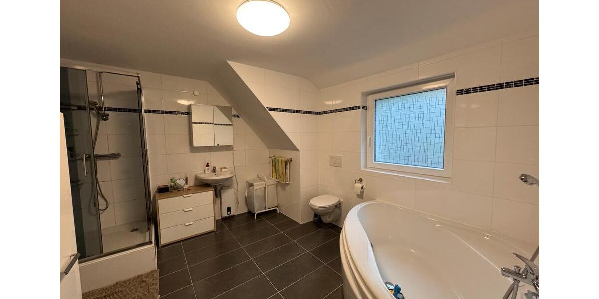 Gepflegte 4,5-Zimmer Maisonette in Wuppertal-Elberfeld 4.5 zimmer