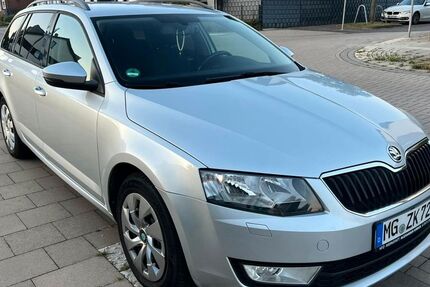 Skoda Octavia 219.234 km 7.100 € MÖNCHENGLADBACH 41198