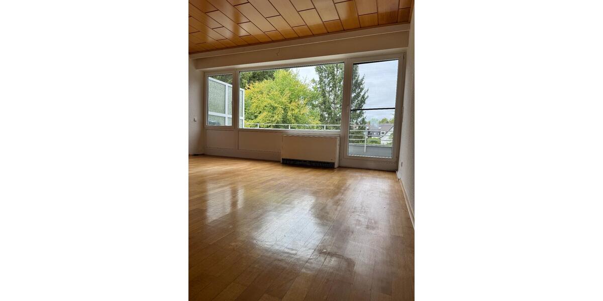 Helle Wohnung mit Balkon und Einbauküche in Mülheim a. d. Ruhr 2.5 zimmer