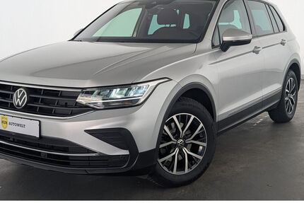 VW Tiguan 68.000 km 23.660 &euro; Düsseldorf 40599