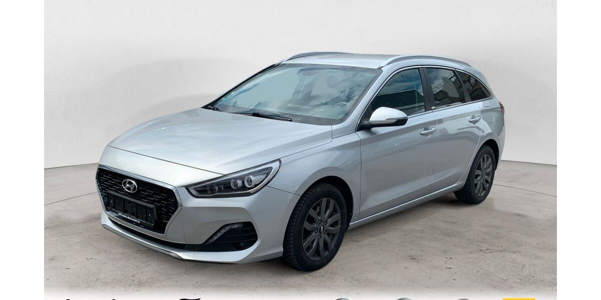 Hyundai i30 84.051 km 14.990 &euro; Düsseldorf 40589