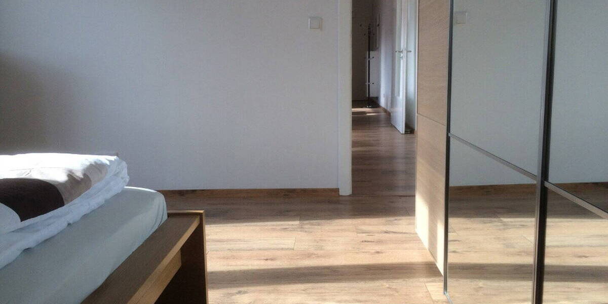 Etagenwohnung Düsseldorf Unterbilk - 2 Zimmer, 60 m&sup2;, 1.440&euro; | Angebot:26802576