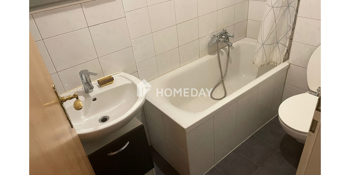 Etagenwohnung Oberhausen Schlad - 6 Zimmer, 127 m&sup2;, 180.000&euro; | Angebot:25708468