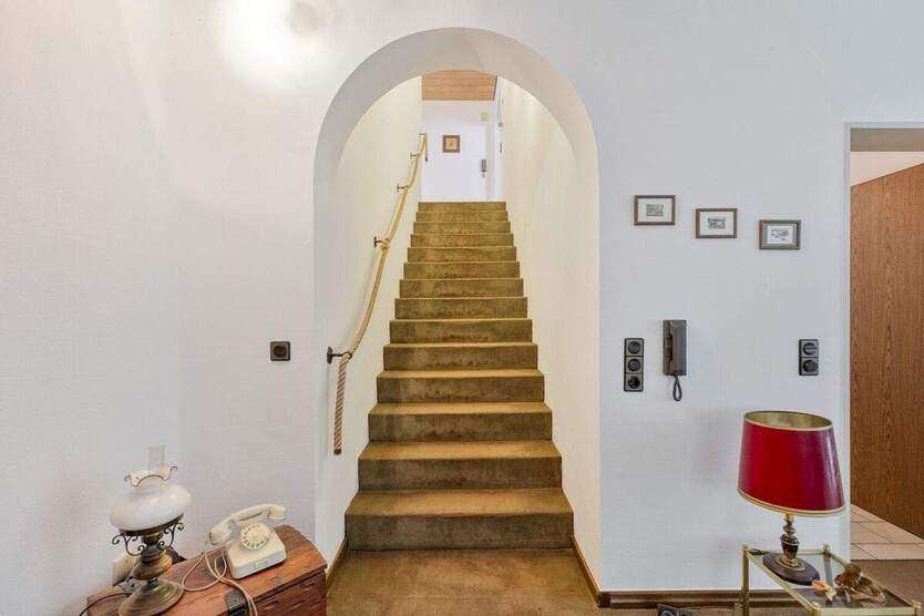 Gestalten Sie Ihr Traumhaus - mit Ausbaupotenzial und Zweifamilienoption 6 zimmer