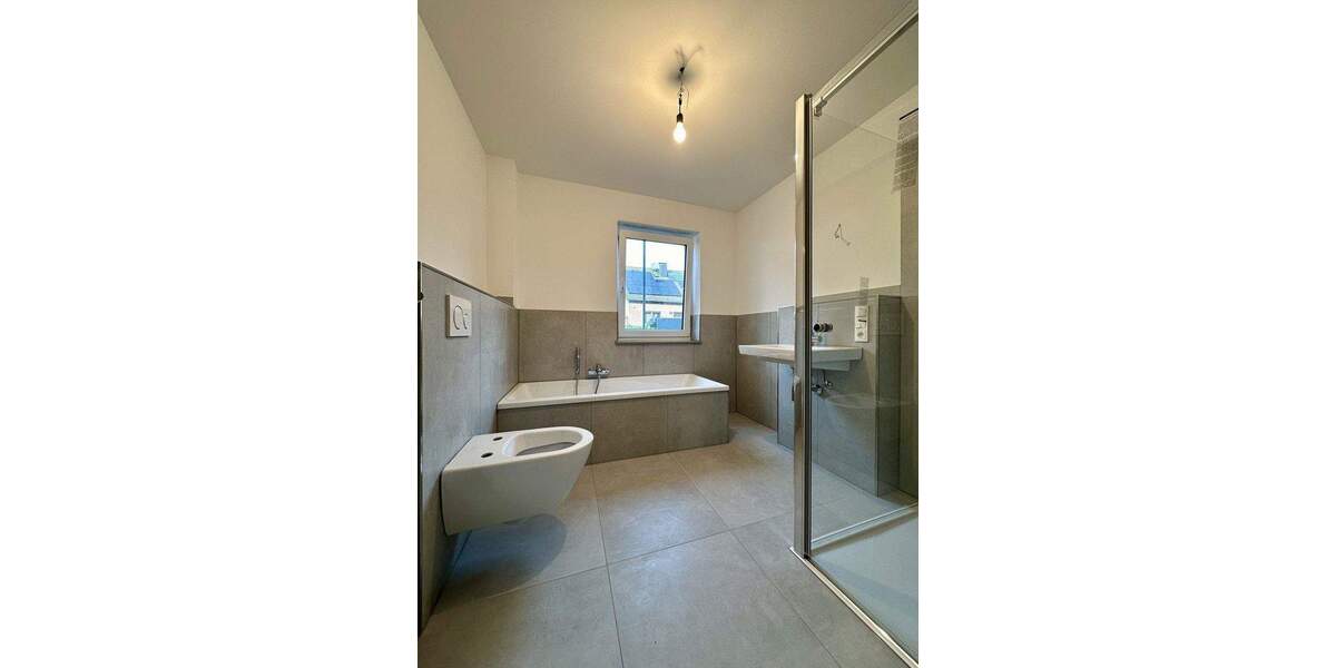 Etagenwohnung Düsseldorf Reisholz - 3 Zimmer, 115 m&sup2;, 569.000&euro; | Angebot:25571124