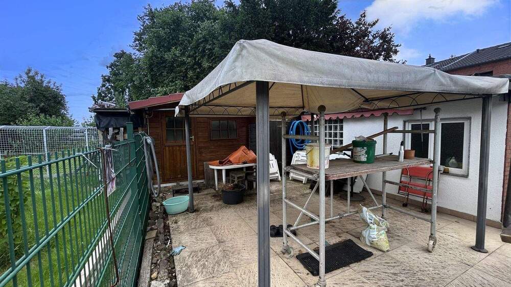 Tolle Doppelhaushälfte für Gartenliebhaber 4 zimmer