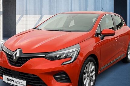 Renault Clio 68.516 km 13.511 € Köln 50939