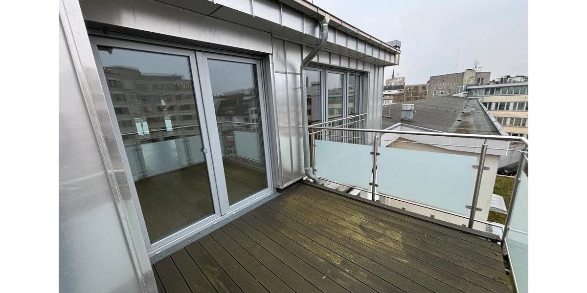 Penthouse-Wohnung nähe Hofgarten 3 zimmer