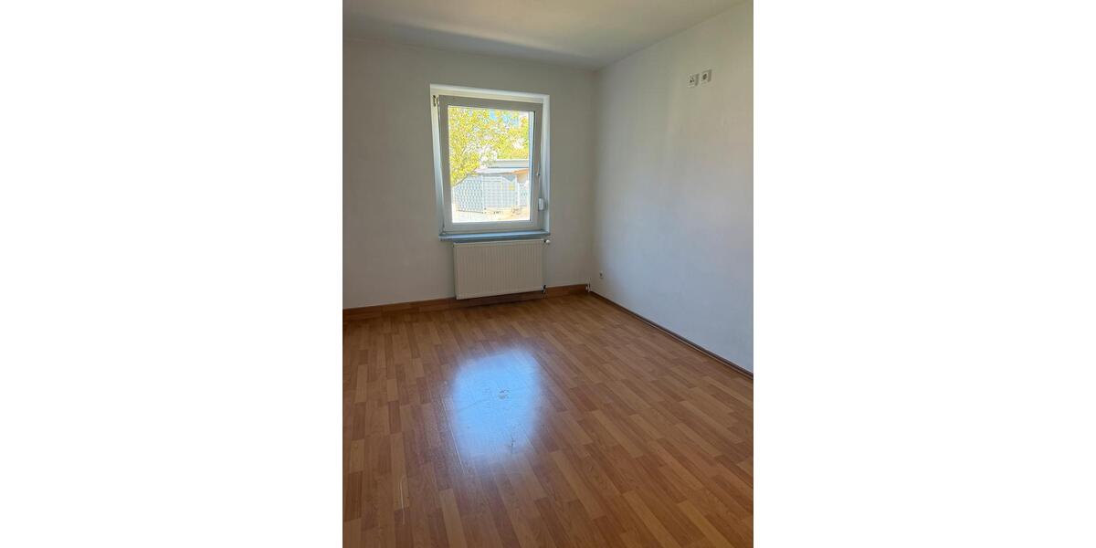 Etagenwohnung Remscheid Reinshagen - 2 Zimmer, 51 m&sup2;, 430&euro; | Angebot:26396555