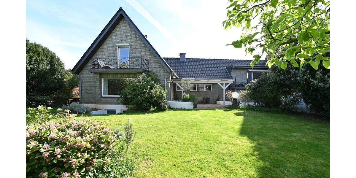 Einfamilienhaus Krefeld Traar - 6 Zimmer, 228 m&sup2;, 795.000&euro; | Angebot:26455149