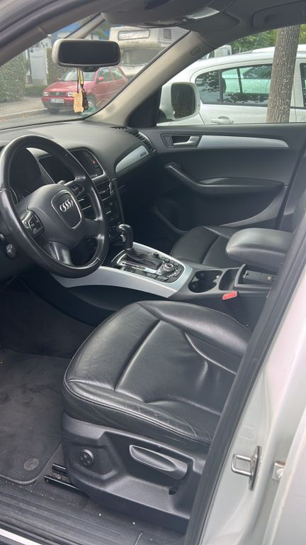 Audi Q5 200.000 km 12.200 € Lohausen 40474