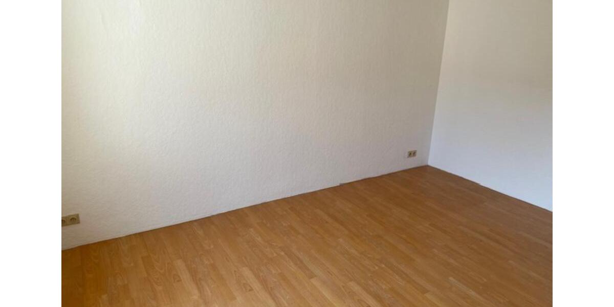 Schöne Zwei-Zimmer-Wohnung mit 44 m² in Lierenfeld (Höherweg) zimmer