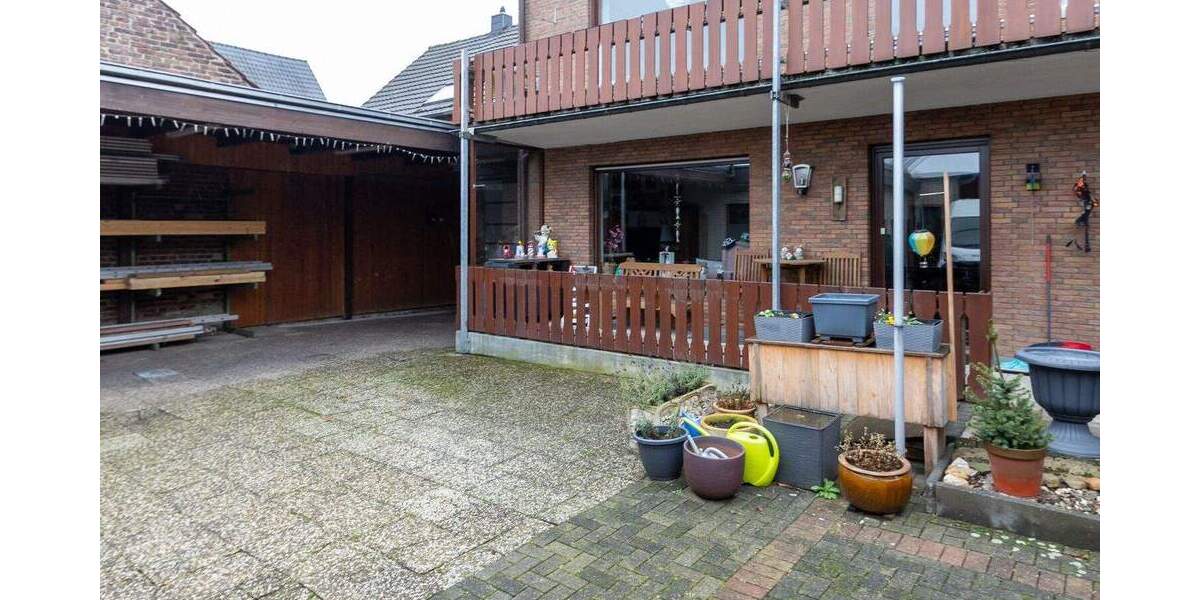 Mehrfamilienhaus, Wohnhaus Neuss Uedesheim - 1 Zimmer, 303 m&sup2;, 1.150.000&euro; | Angebot:25688853
