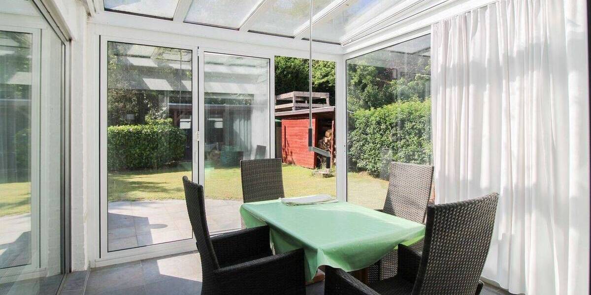 Exklusiver Bungalow in Köln Seeberg - Wohnen in Seenähe mit Privatsphäre, Stil und barrierefrei 5 zimmer