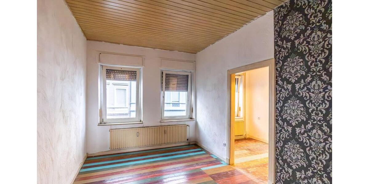 Reihenhaus Mönchengladbach - 6 Zimmer, 130 m&sup2;, 180.000&euro; | Angebot:26443550