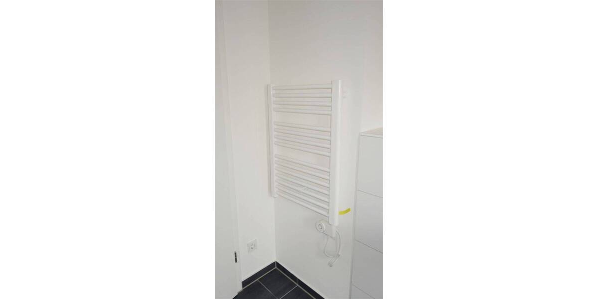 Etagenwohnung Mönchengladbach Stadtmitte - 2 Zimmer, 78 m&sup2;, 1.047&euro; | Angebot:26379801