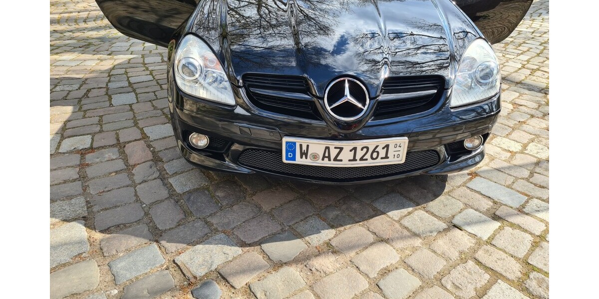 Mercedes-Benz SLK 350 185.000 km 10.499 &euro; Wuppertal 42275