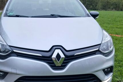 Renault Clio 85.905 km 9.200 &euro; Neuss 41470