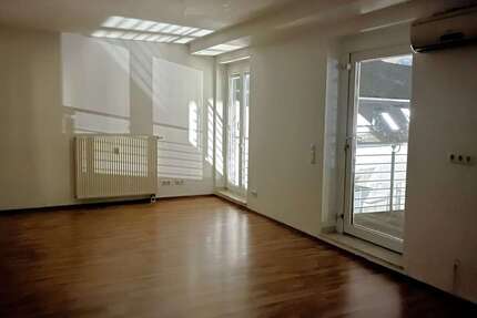 Wohnung zum Mieten in Moers 984 € 82 m² 2 zimmer