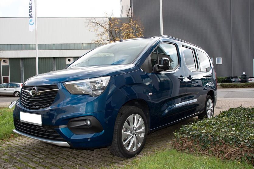 Opel Combo 10.000 km 25.990 € Hilden 40721